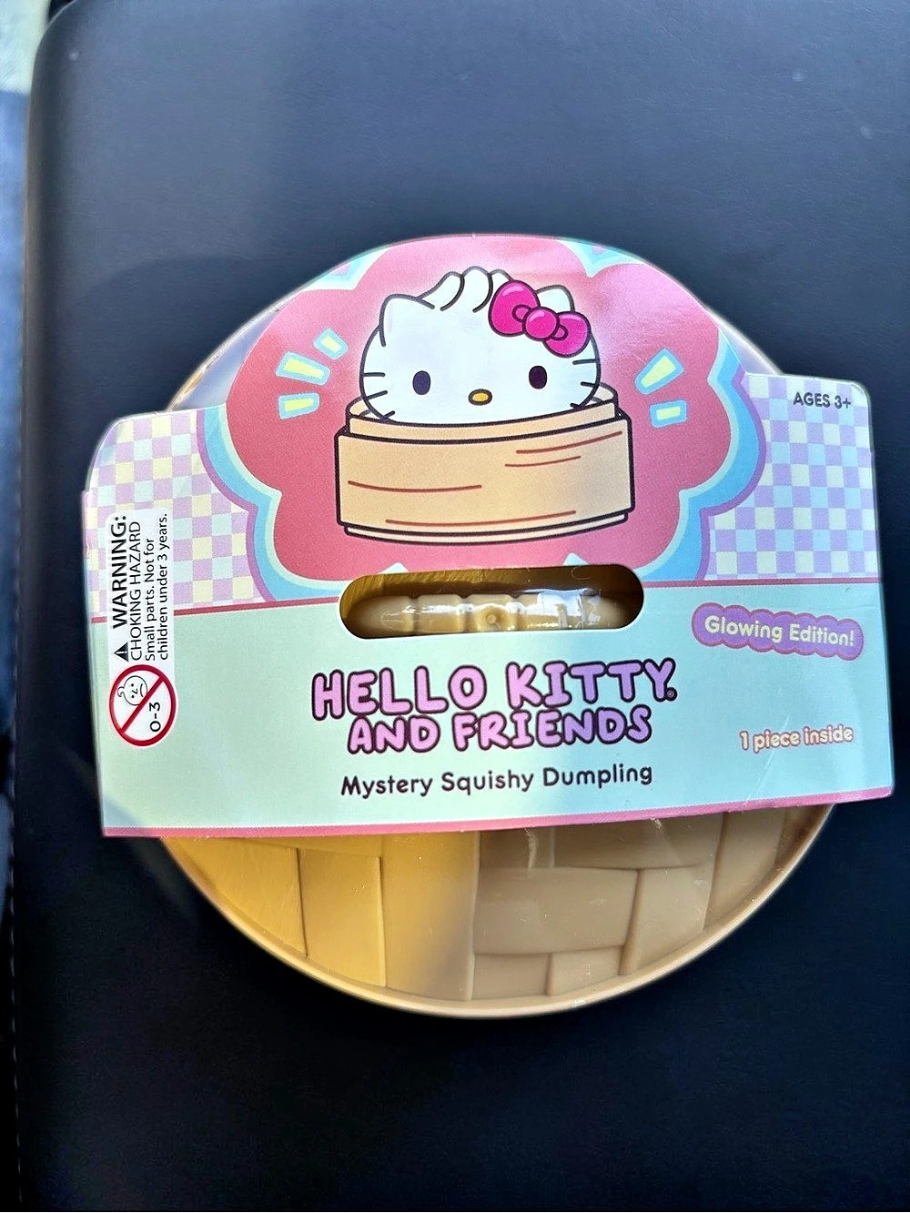 Hello Kitty Glow Mystery Dumpling